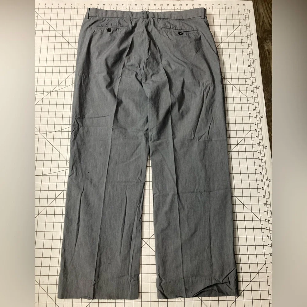 GAP Men’s Straight Fit Blue Khaki Pants‎ Size 38/30